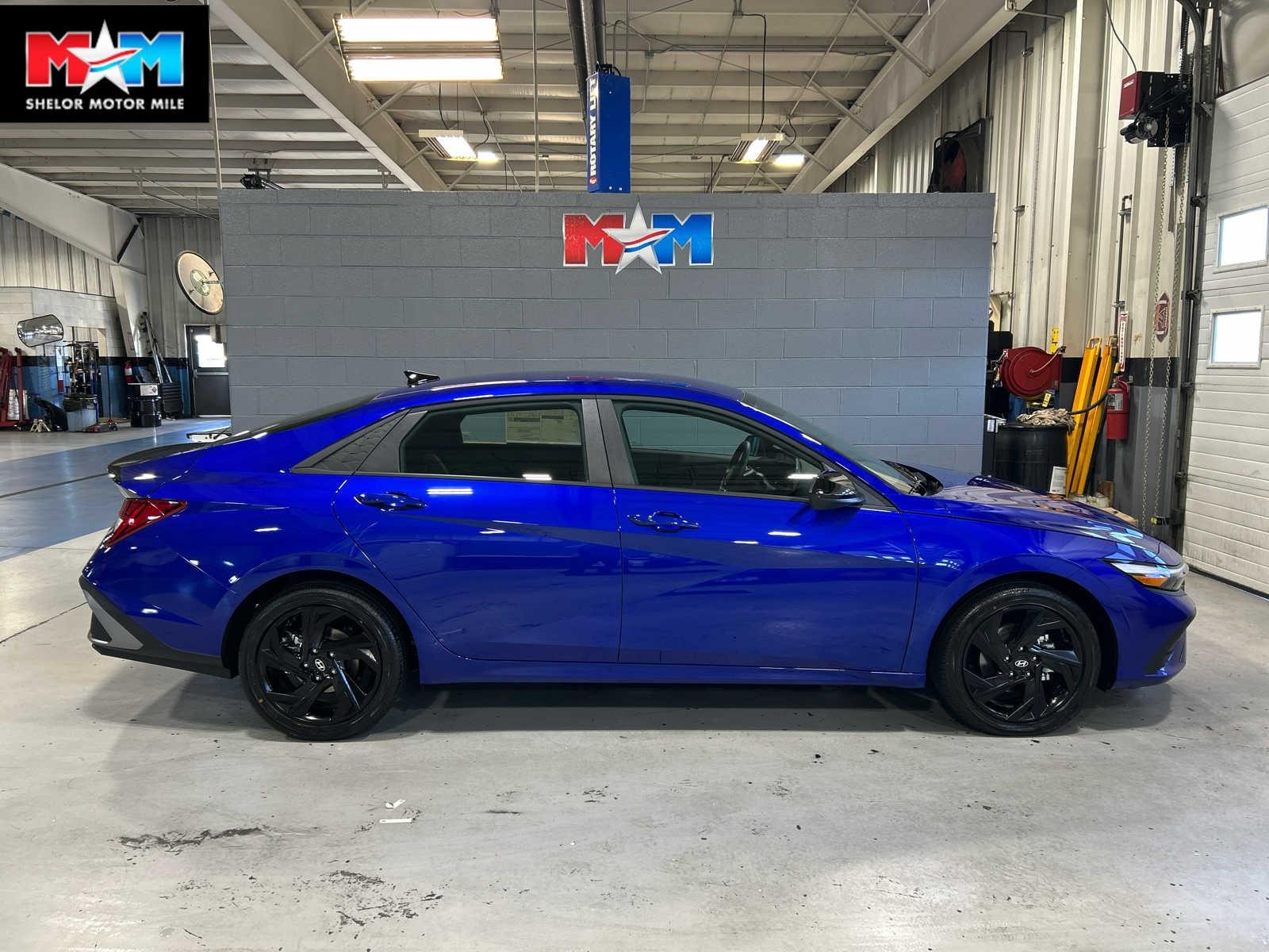 2026 Hyundai Elantra Blue's photo