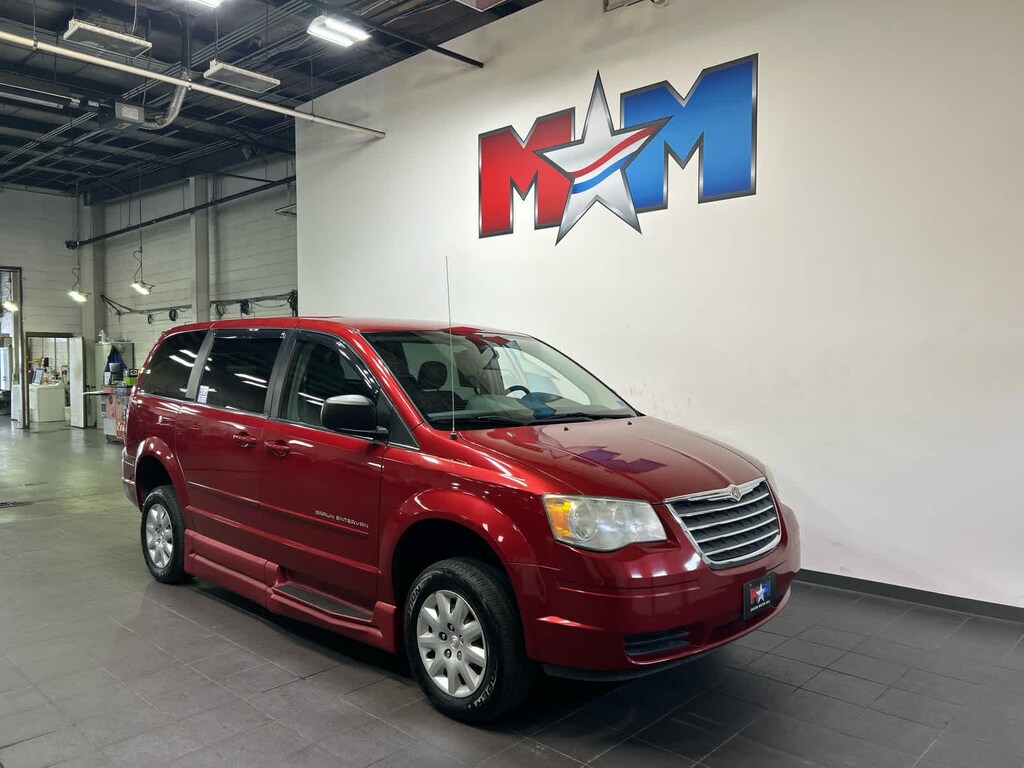 Used 2009 Chrysler Town & Country LX Van