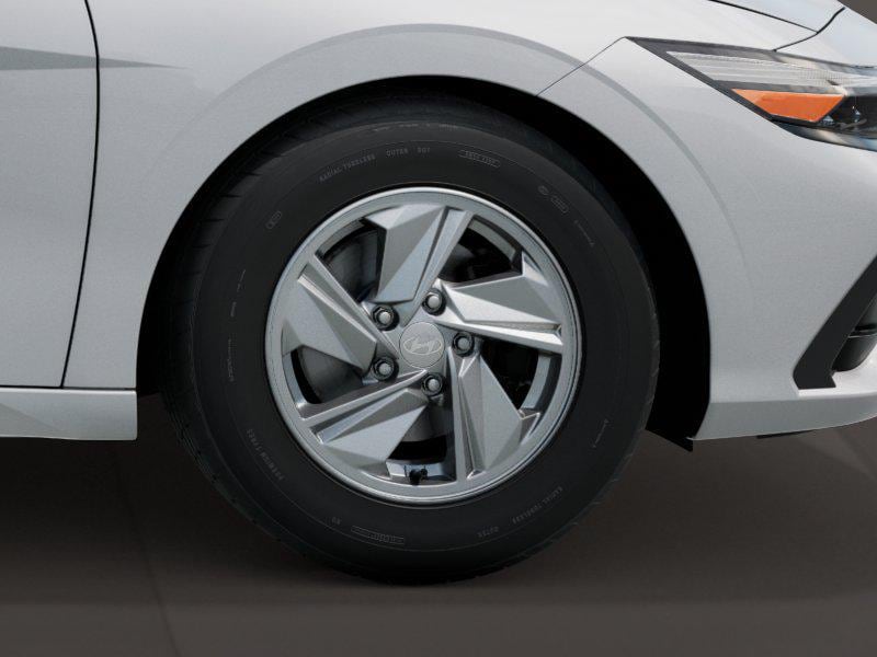 2026 Hyundai Elantra SE - Photo 8