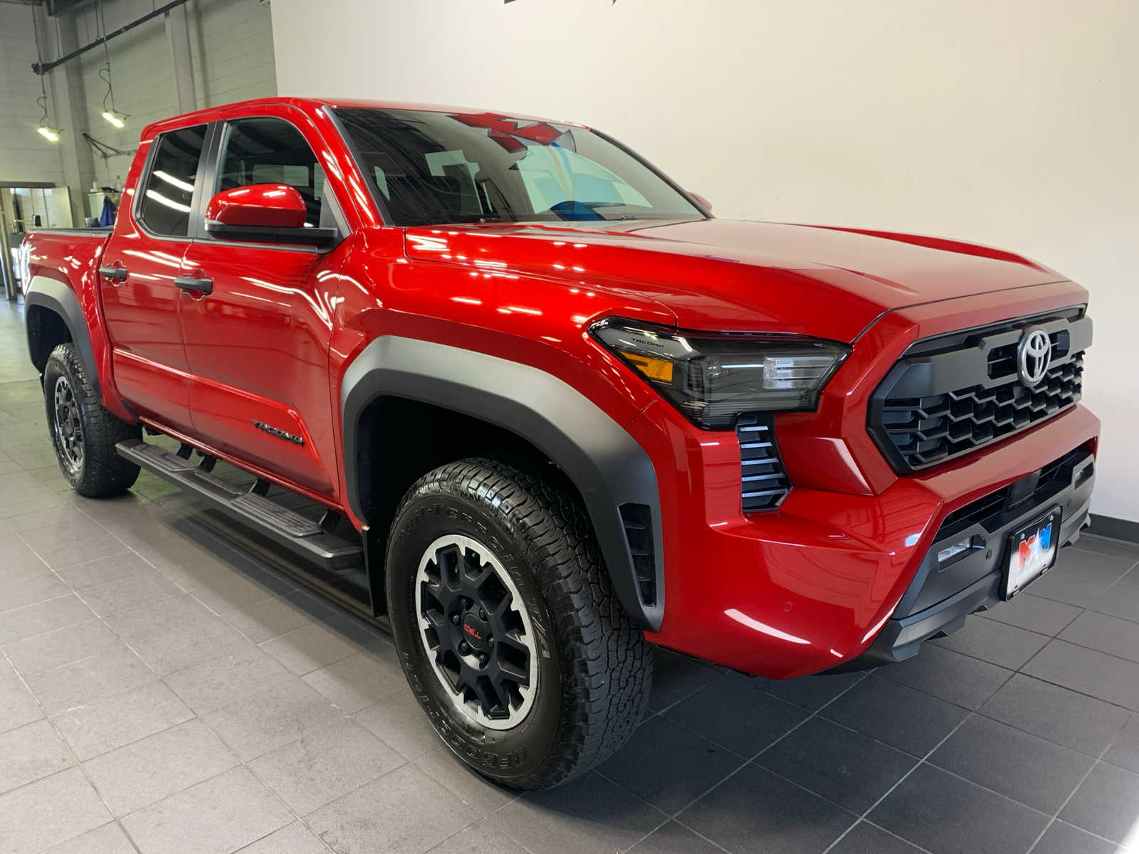 2024 Toyota Tacoma TRD Double Cab photo 2