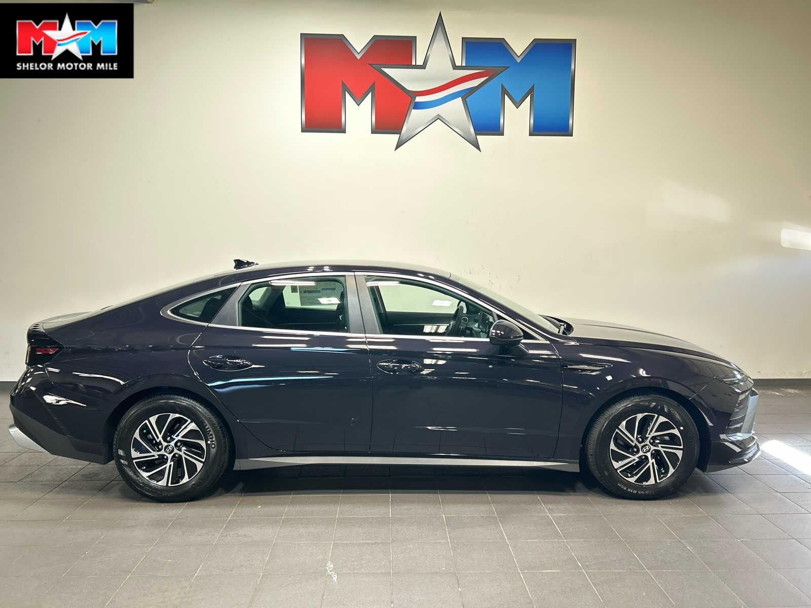 2027 Hyundai Sonata Hybrid
