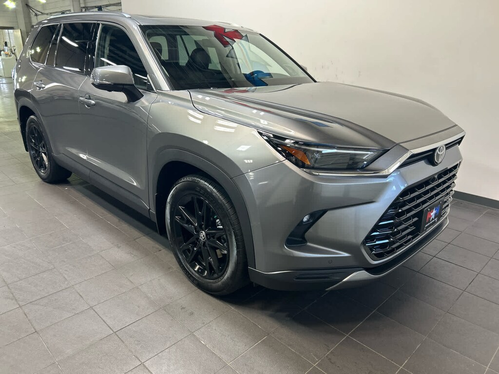Used 2025 Toyota Grand Highlander Platinum SUV