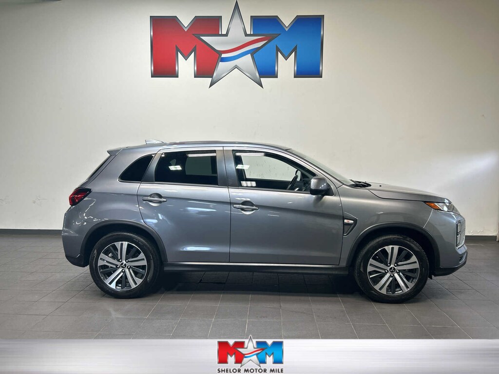 Used 2025 Mitsubishi Outlander Sport 2.0 ES SUV