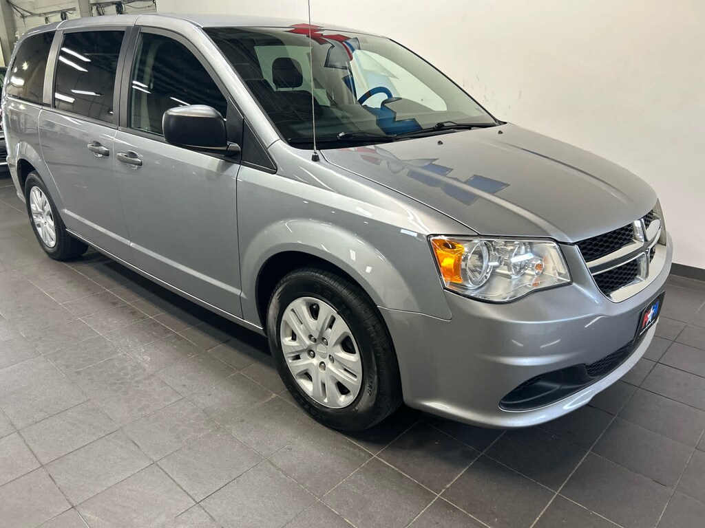 Used 2019 Dodge Grand Caravan SE Van Passenger Van
