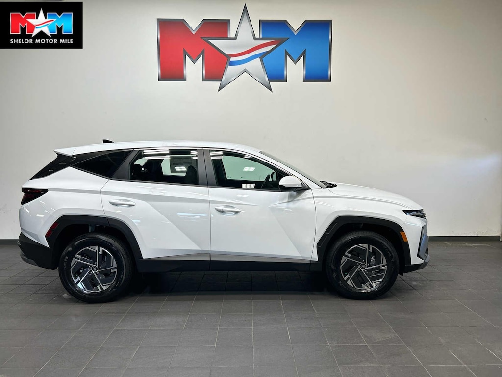 New 2026 Hyundai Tucson Hybrid Blue SUV