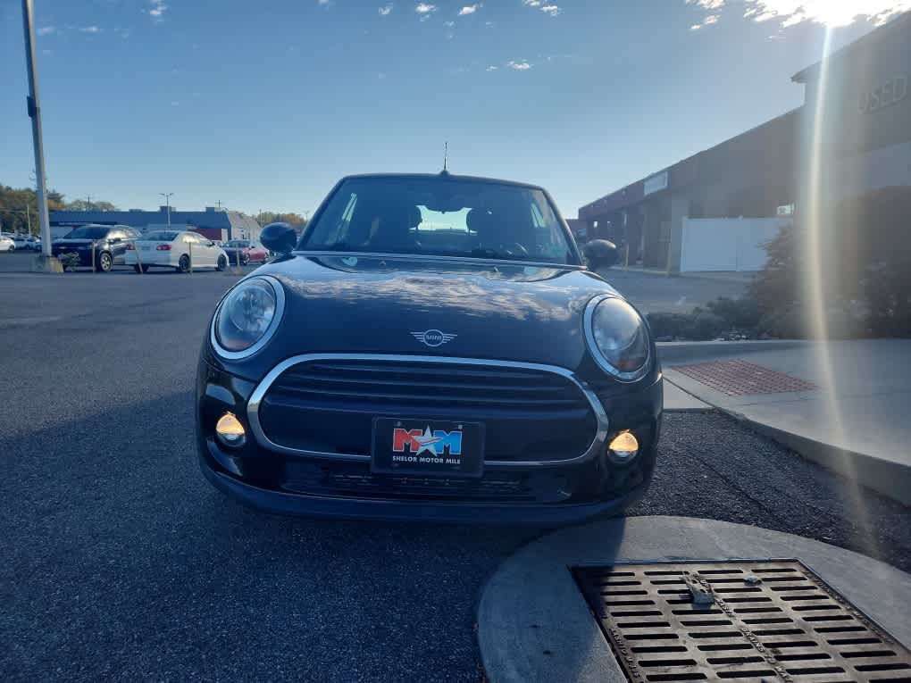 2019 Mini Cooper Convertible photo 2