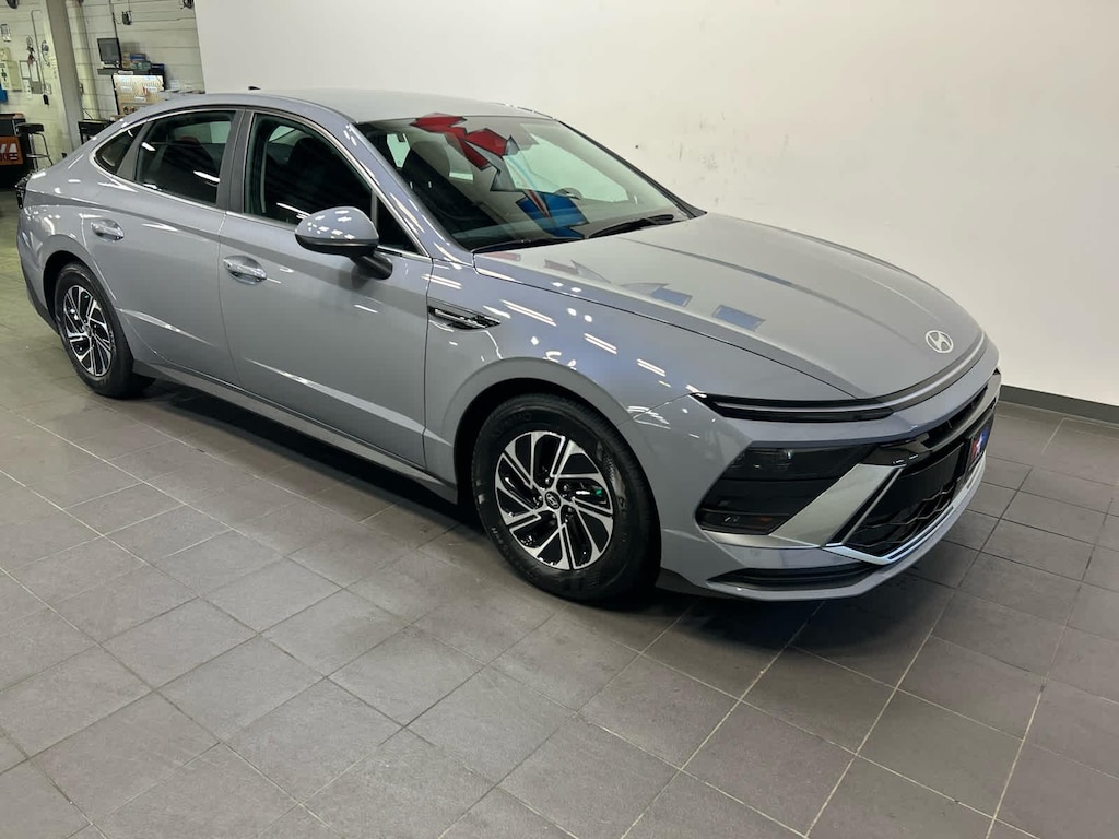 New 2026 Hyundai Sonata Hybrid Blue Sedan