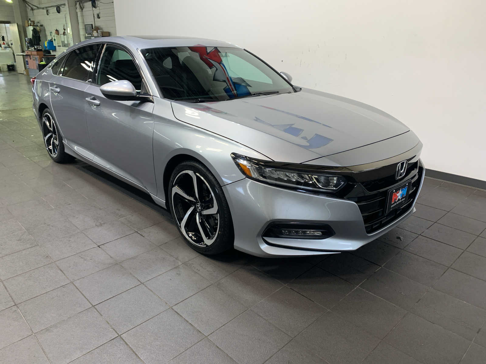 2020 Honda Accord Sport 2.0T photo 2
