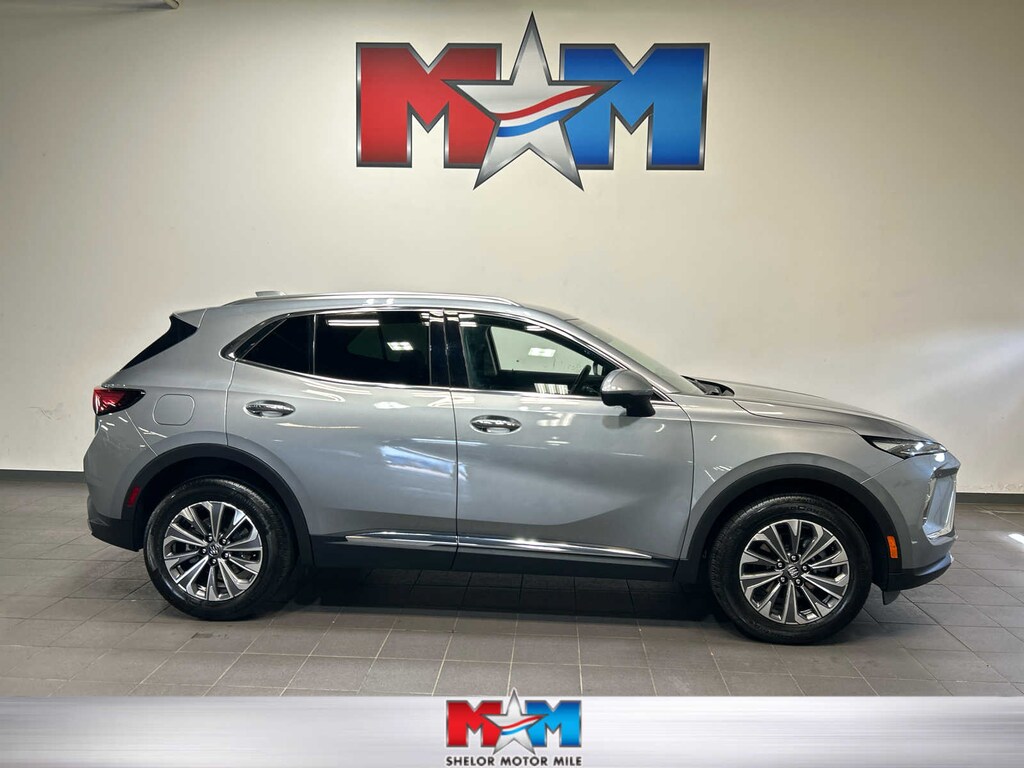 Used 2025 Buick Envision Preferred SUV