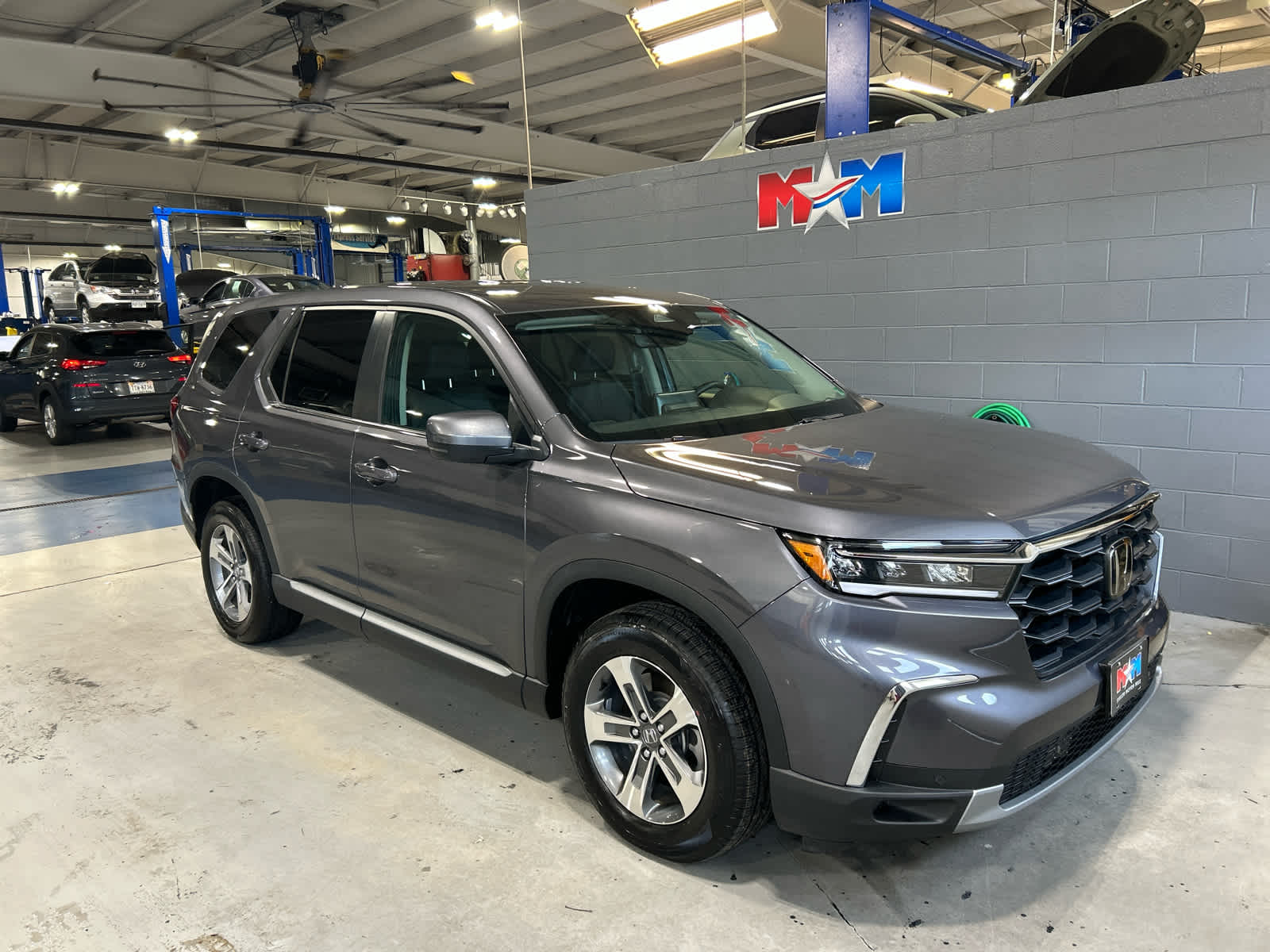 2025 Honda Pilot EX-L photo 2