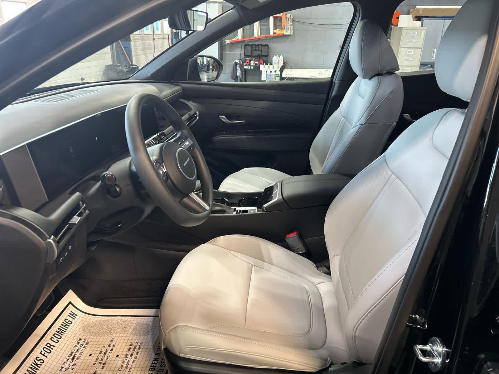 2025 Hyundai Santa Cruz SEL photo 4