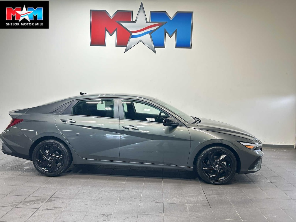 New 2026 Hyundai Elantra SEL Sport Sedan
