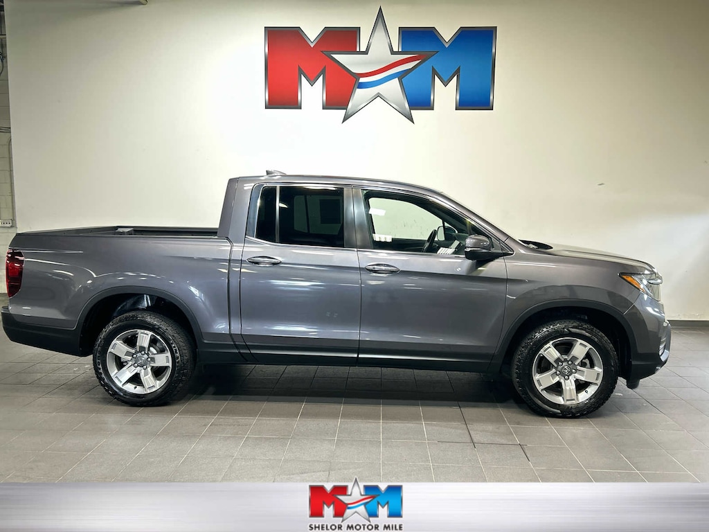 Used 2025 Honda Ridgeline RTL Truck Crew Cab
