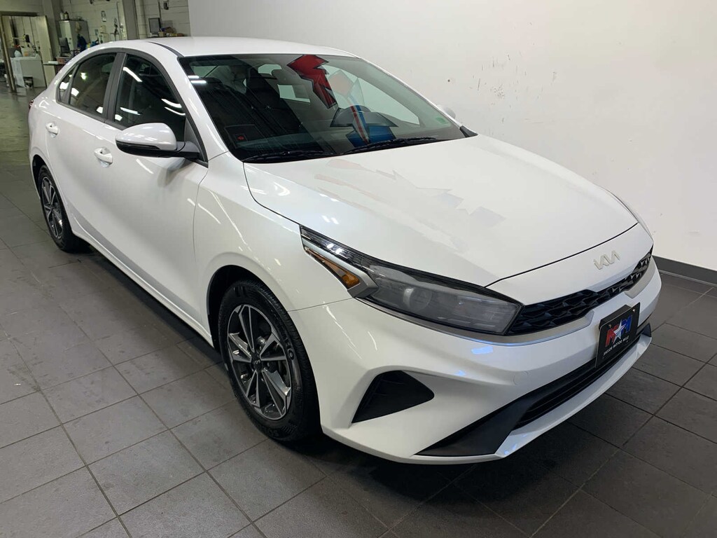 Used 2024 Kia Forte LXS Sedan