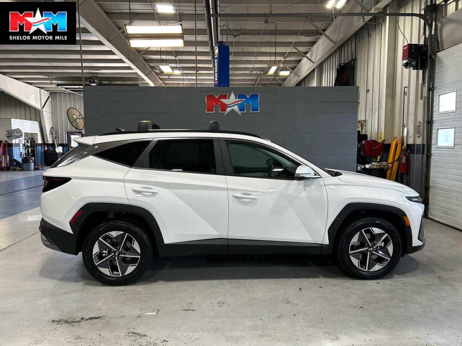 2026 Hyundai Tucson SEL Premium's photo