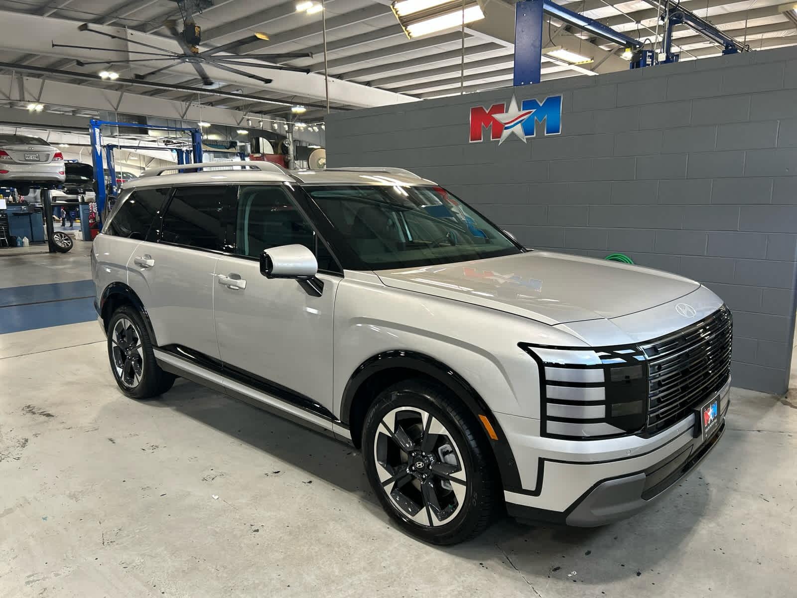 2026 Hyundai Palisade Limited photo 2