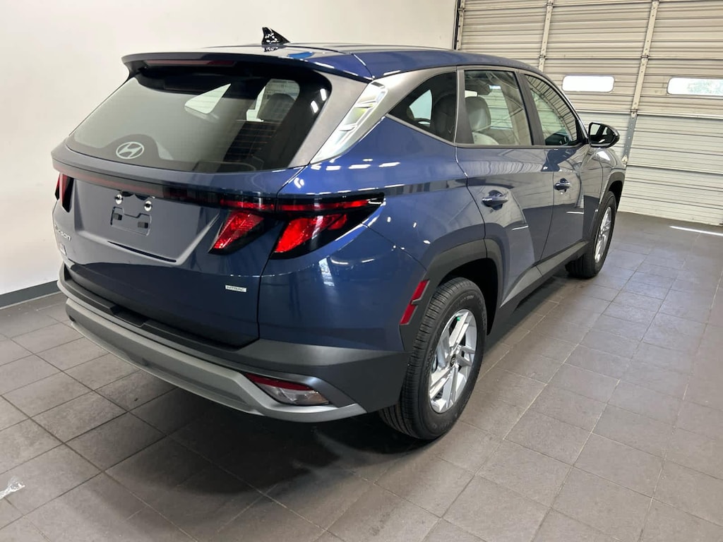 New 2026 Hyundai Tucson SE AWD SUV