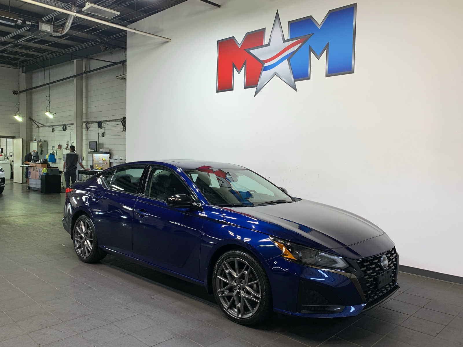2023 Nissan Altima SR VC-Turbo photo 2