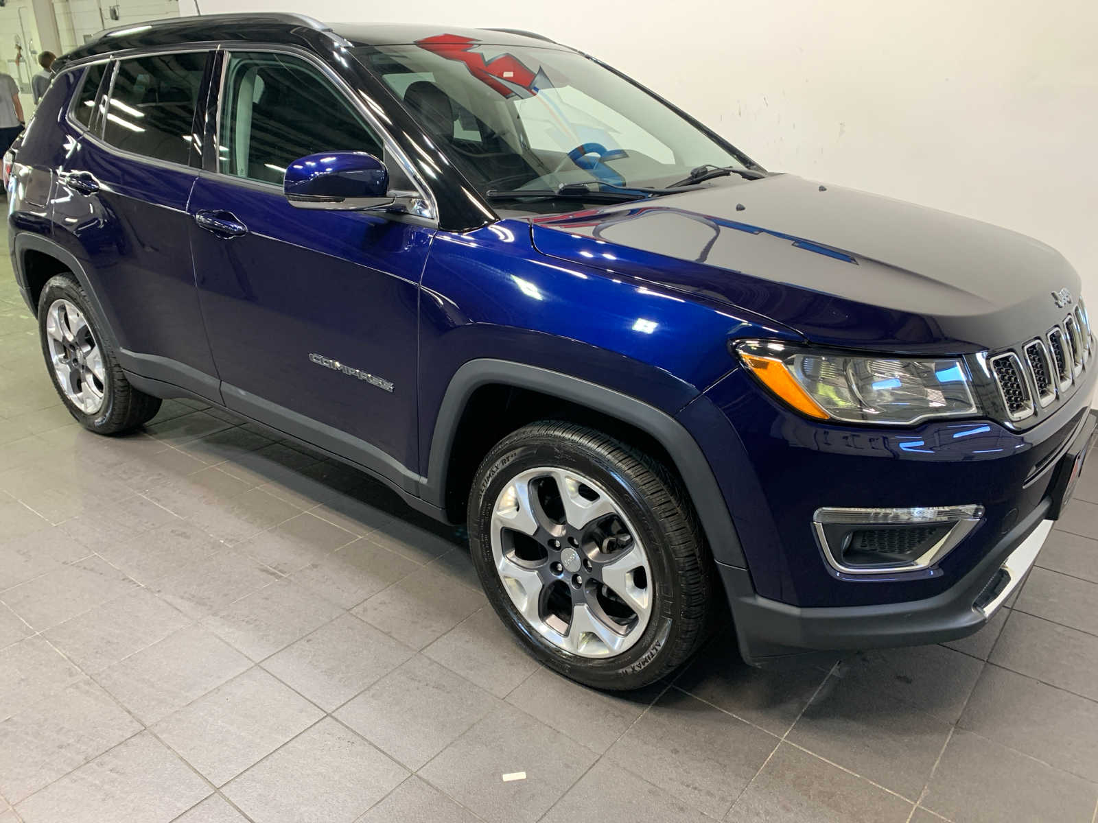2017 Jeep Compass Limited photo 2