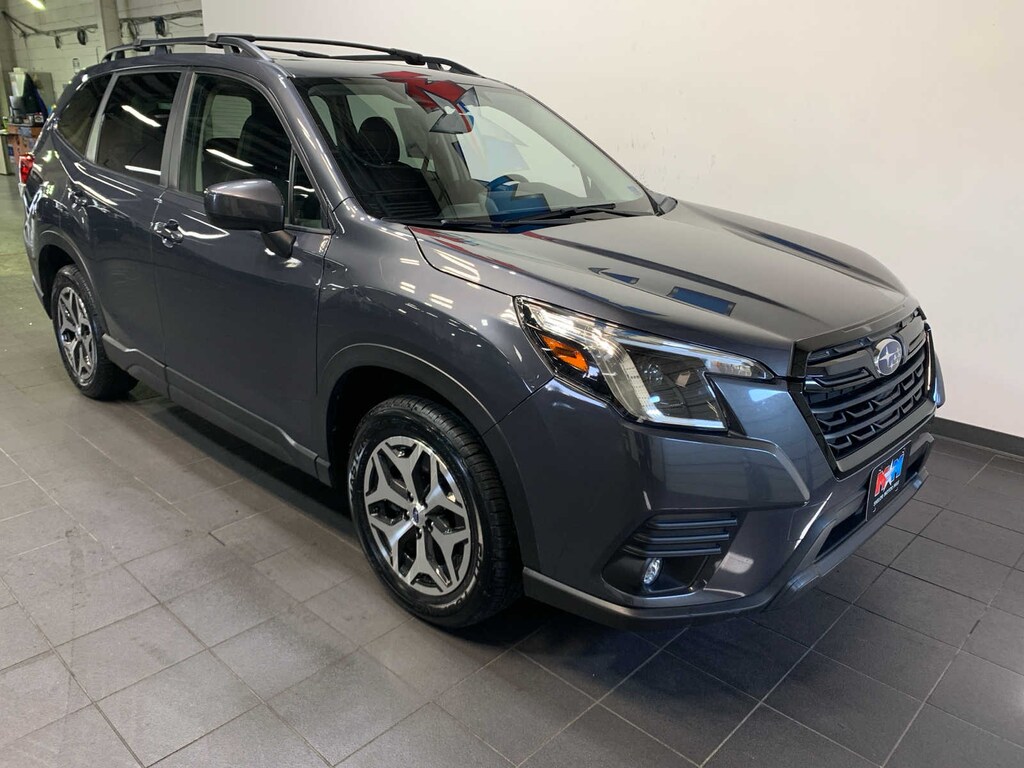 Used 2024 Subaru Forester Premium SUV