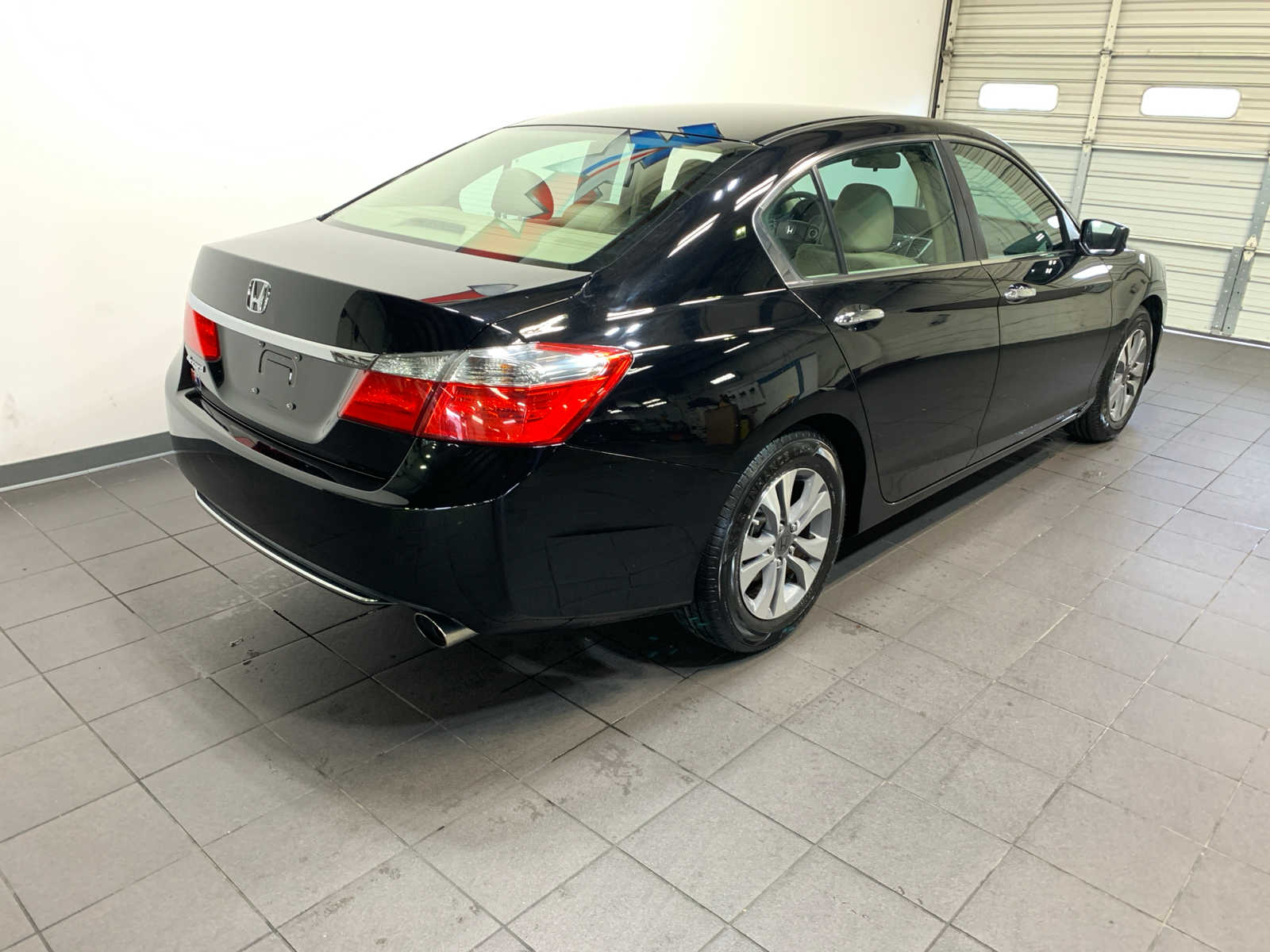 2014 Honda Accord LX photo 2