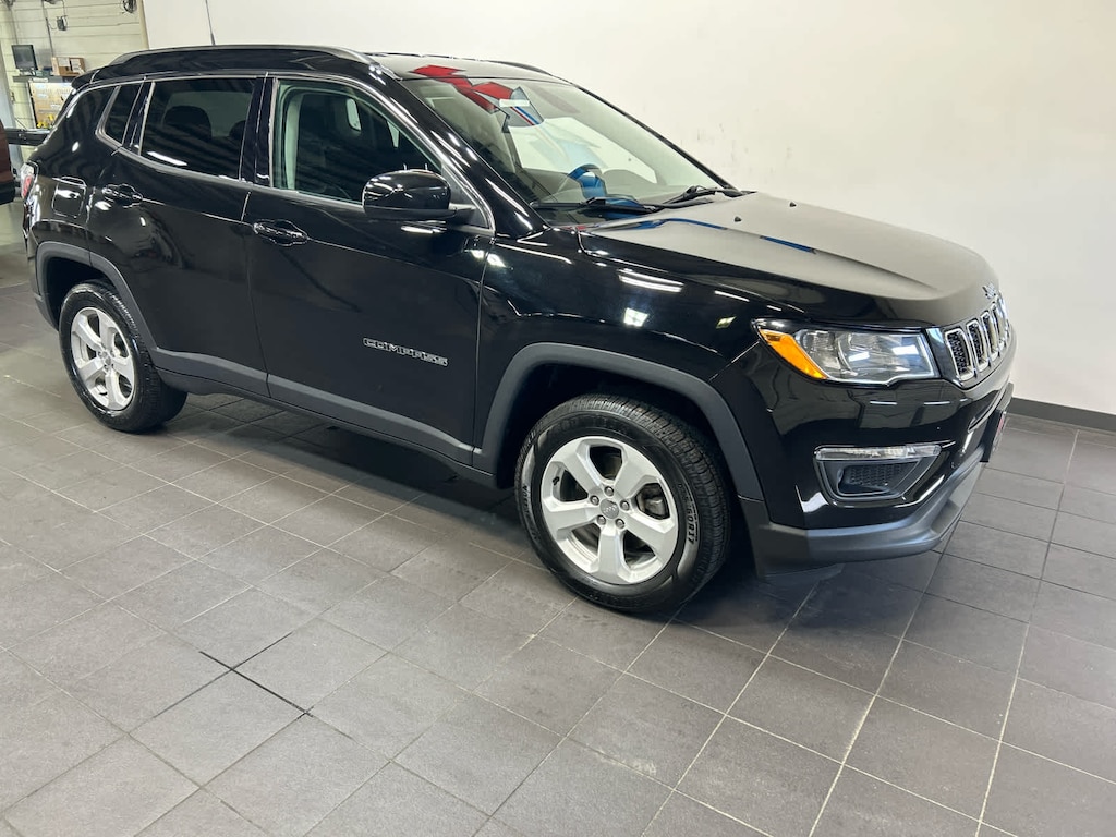 Used 2018 Jeep Compass Latitude 4x4 SUV