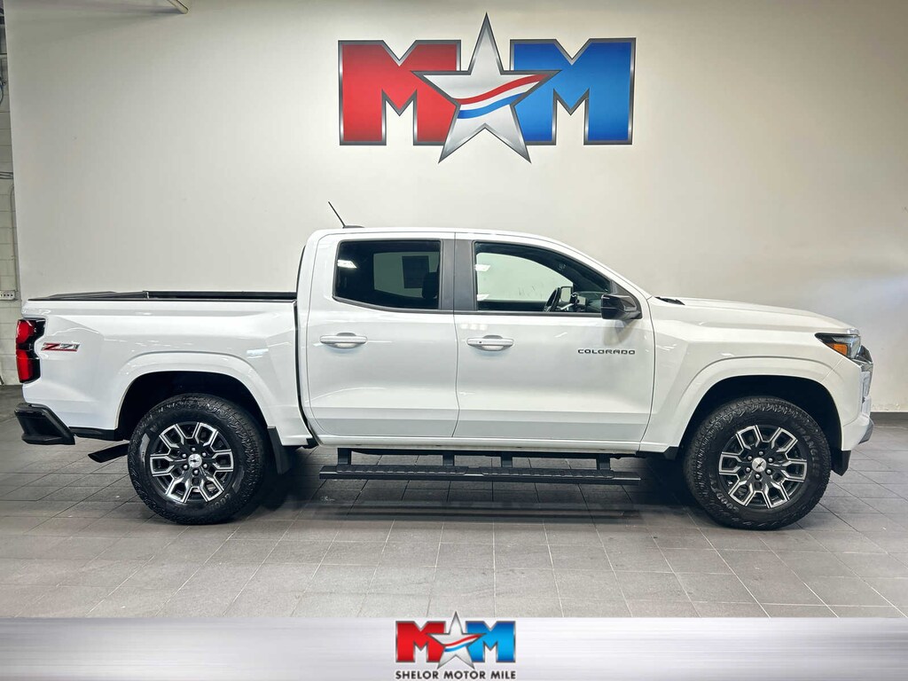 Used 2024 Chevrolet Colorado Z71 Truck Crew Cab
