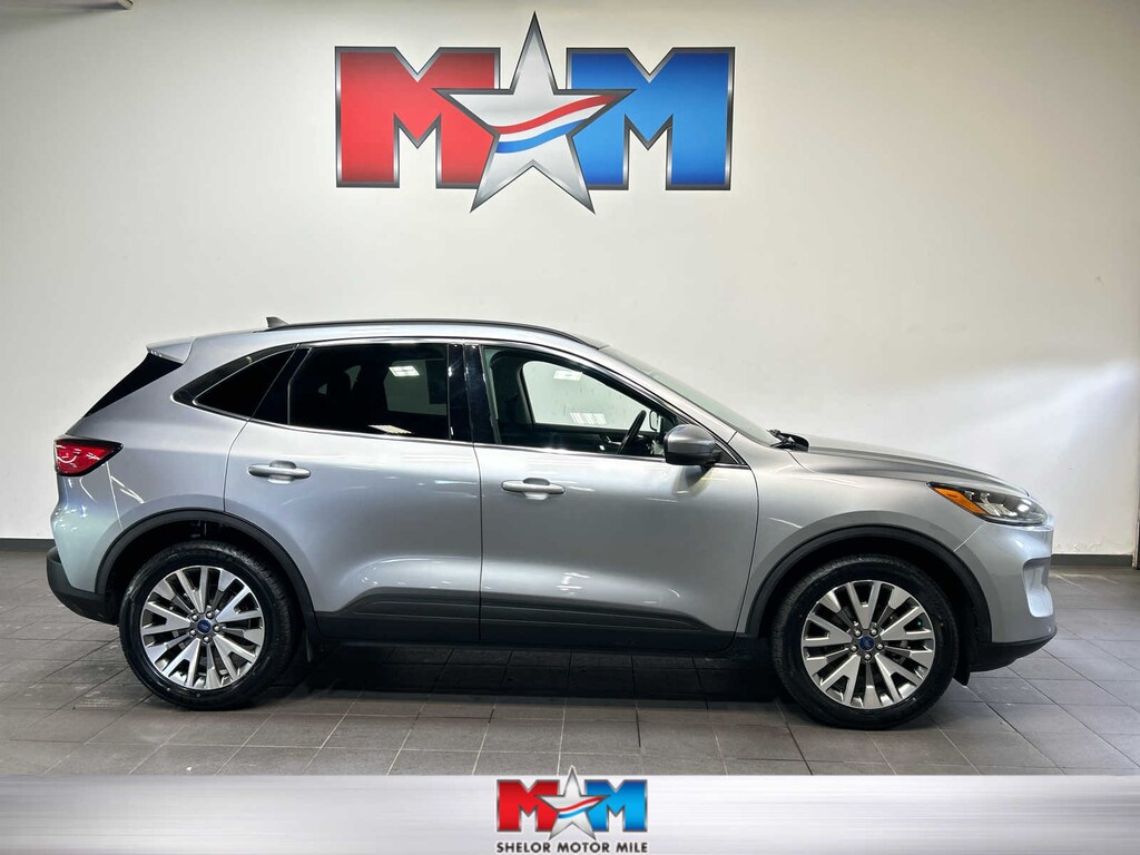 Used 2022 Ford Escape Titanium SUV