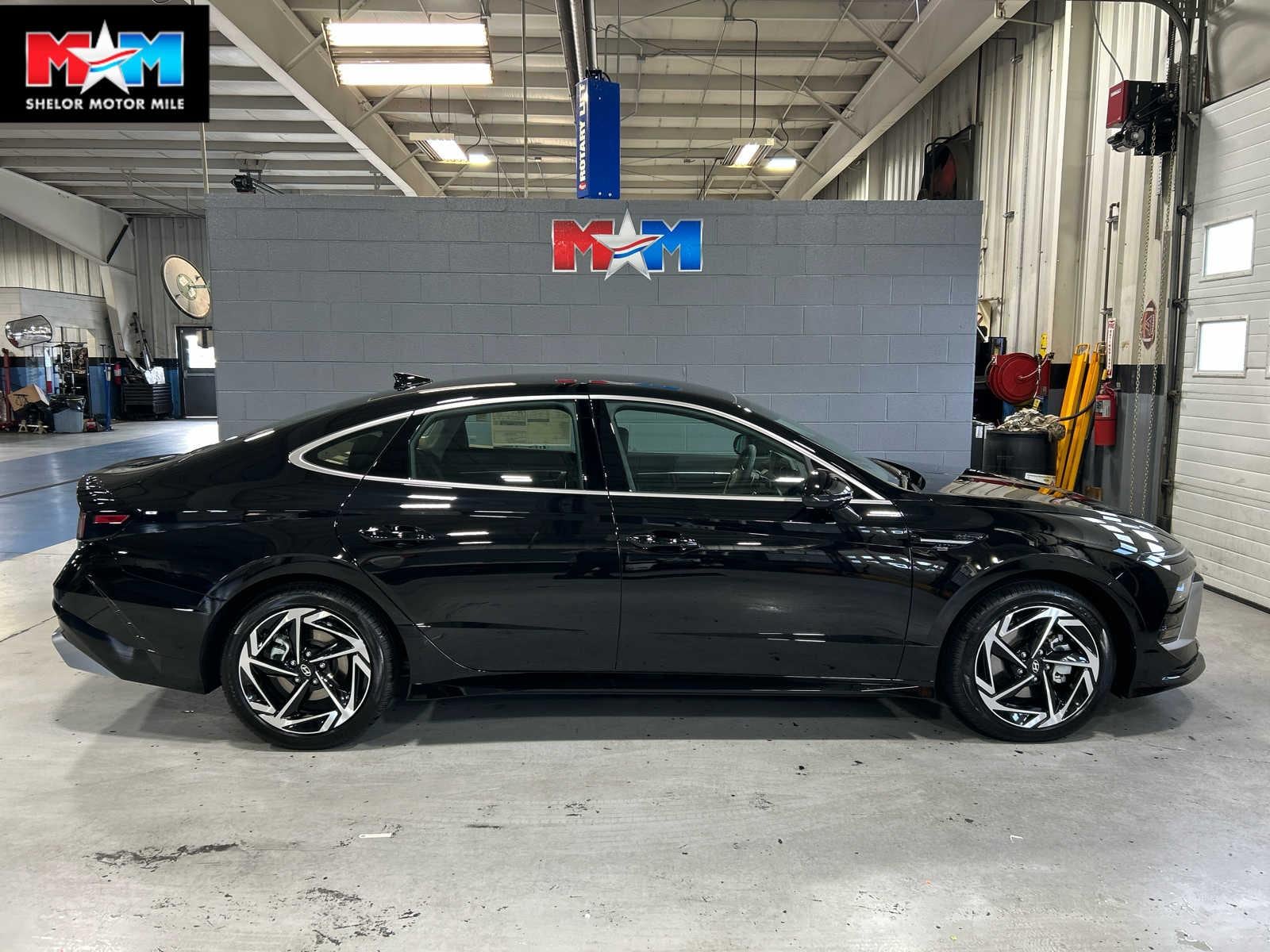 2026 Hyundai Sonata SEL's photo