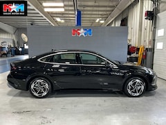 2026 Hyundai Sonata SEL Sport Sedan