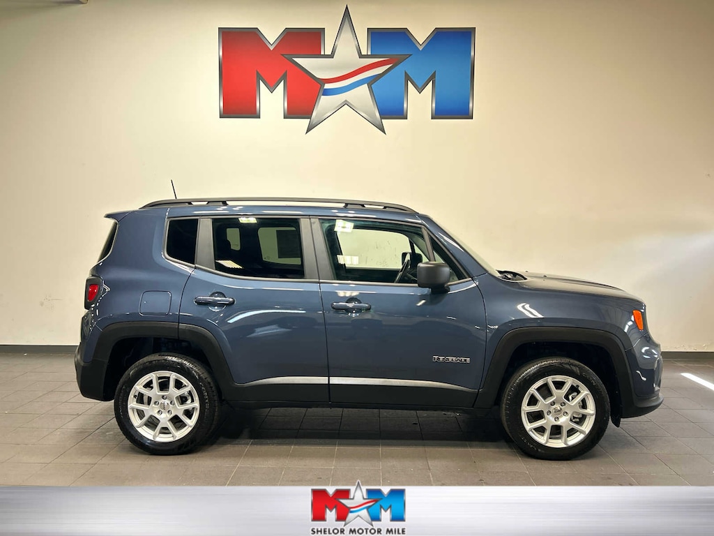 Used 2023 Jeep Renegade Latitude SUV