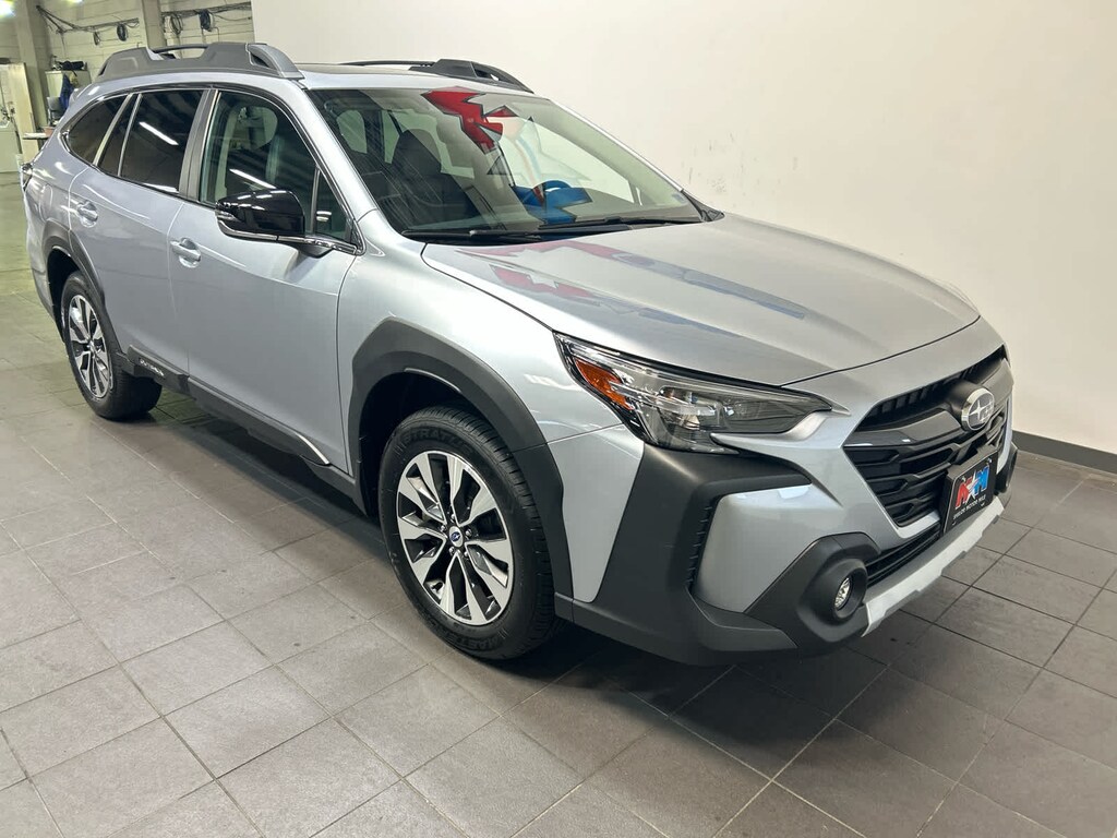 Used 2025 Subaru Outback Limited SUV