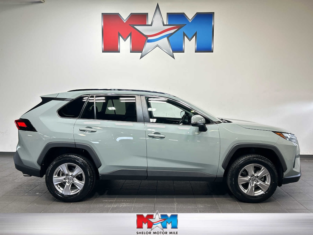 Used 2022 Toyota RAV4 XLE SUV