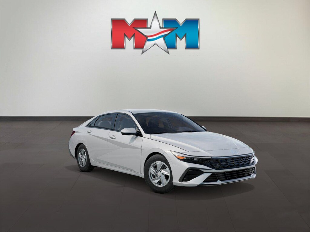 New 2026 Hyundai Elantra SE Sedan