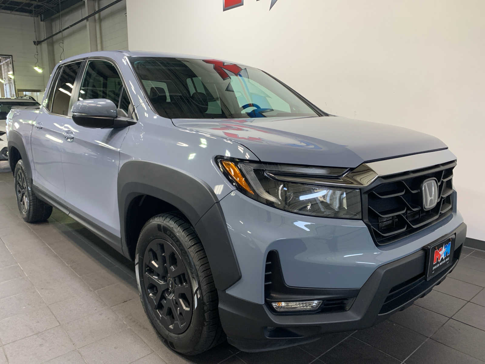 2023 Honda Ridgeline RTL photo 2