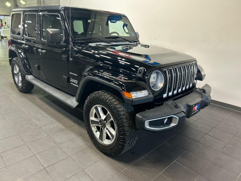 Used 2019 Jeep Wrangler Unlimited Sahara 4x4 SUV
