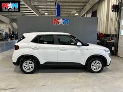 2026 Hyundai Venue SE SUV