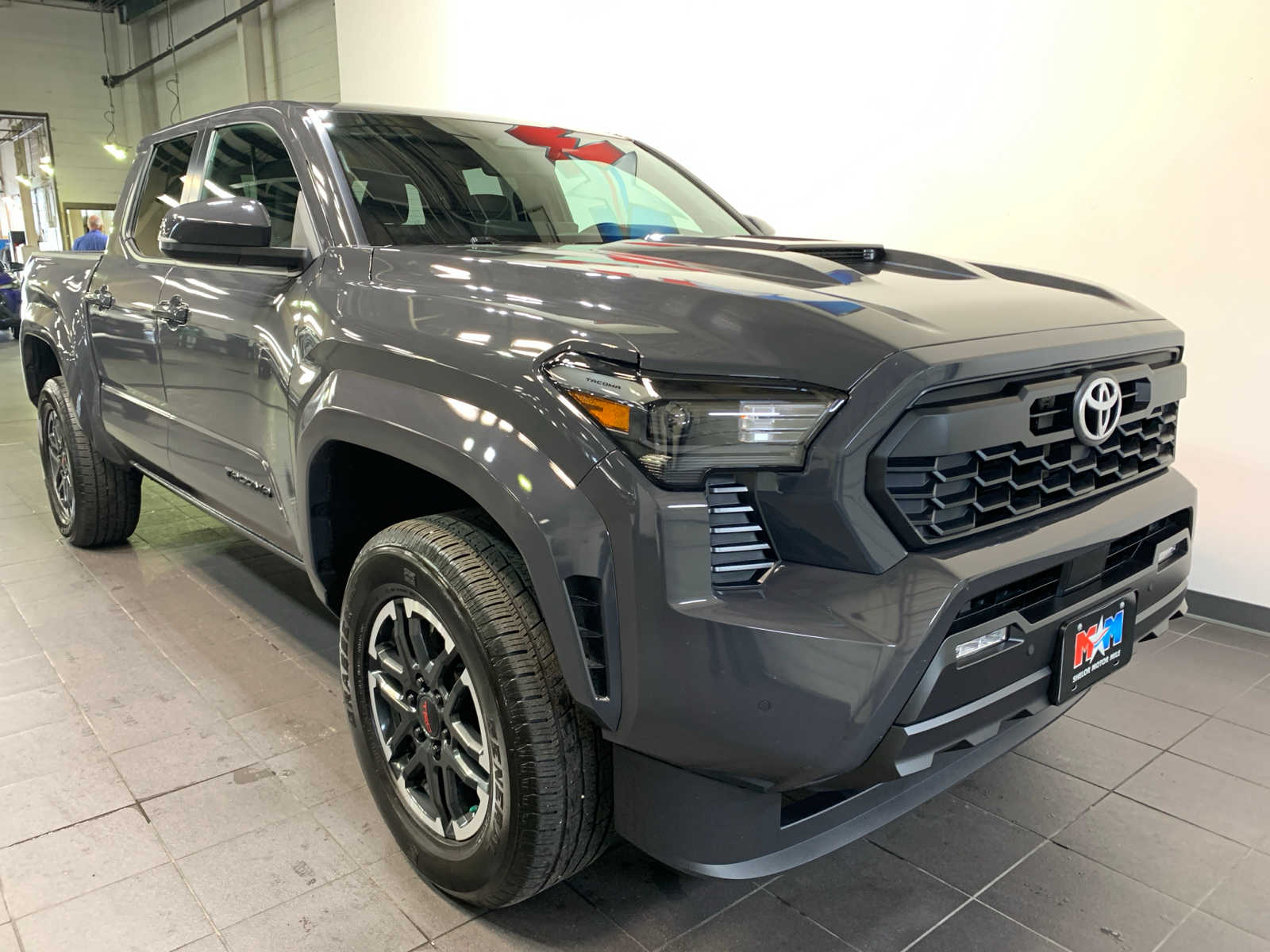 2024 Toyota Tacoma TRD Sport photo 2