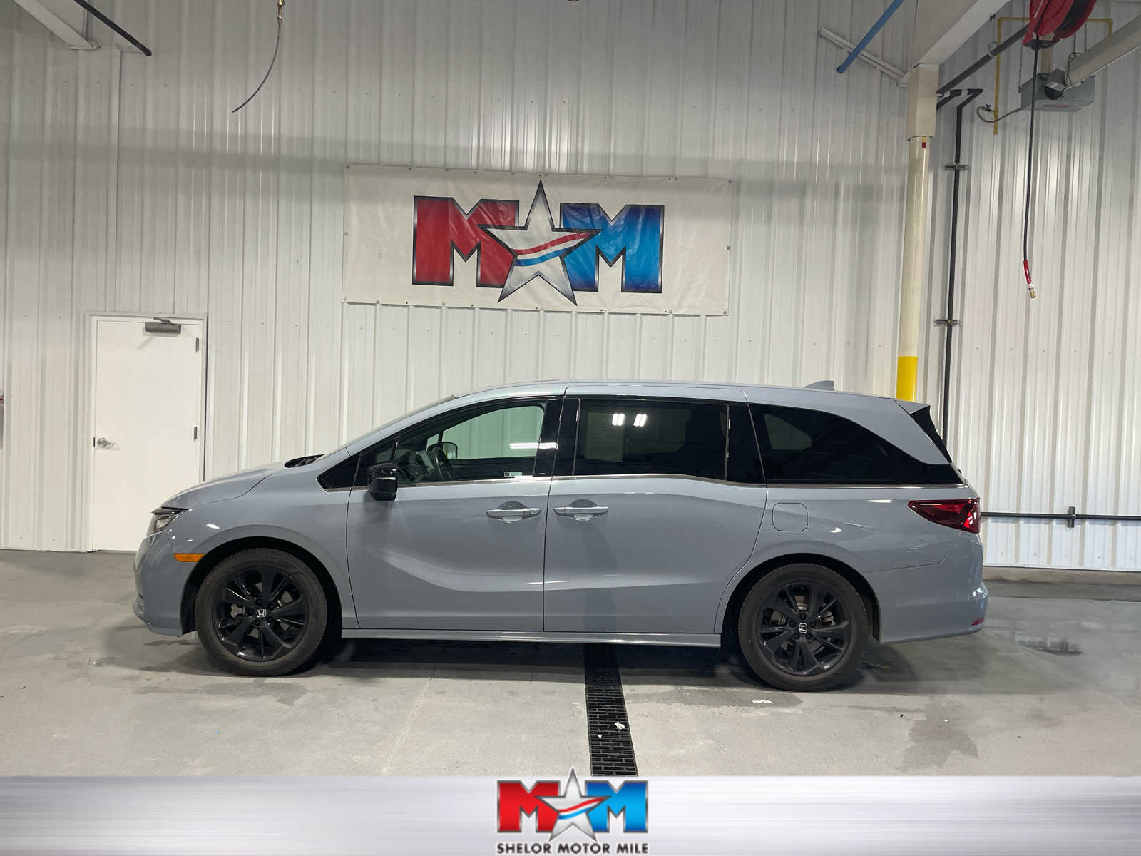 Used 2024 Honda Odyssey Sport Van