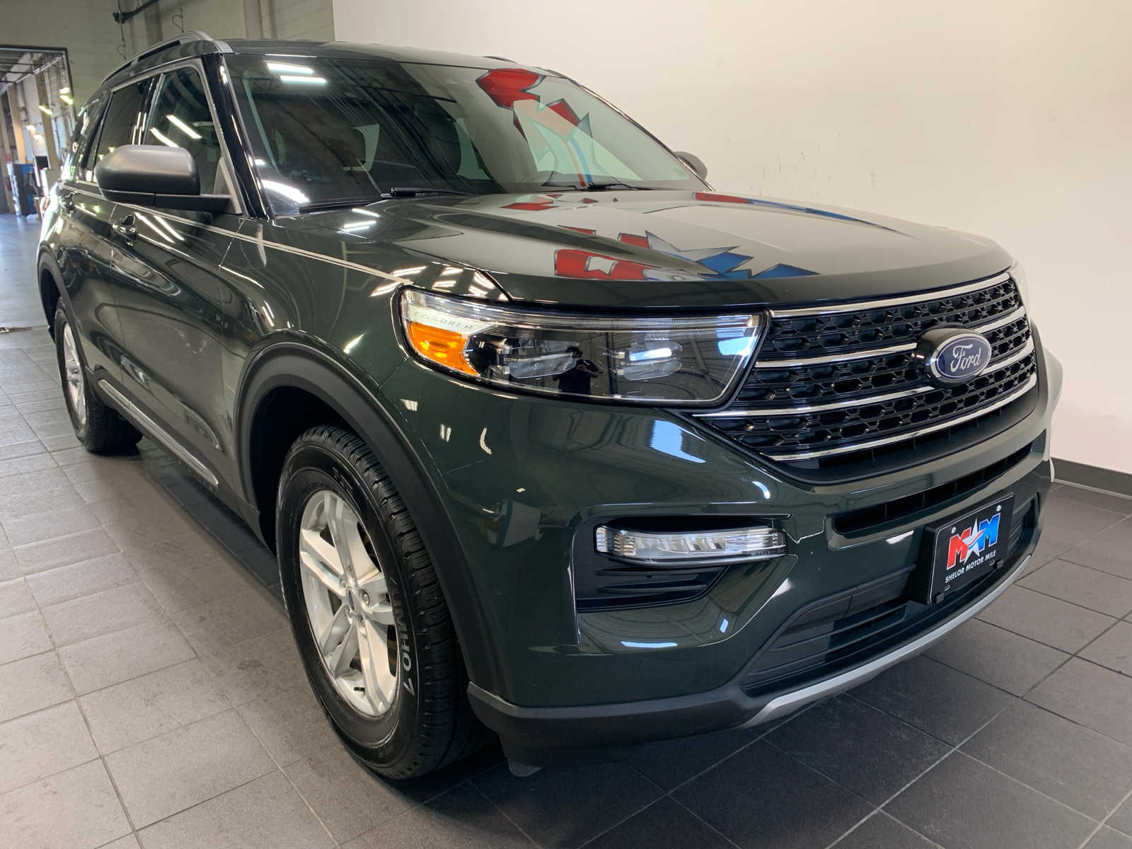 2022 Ford Explorer XLT photo 2