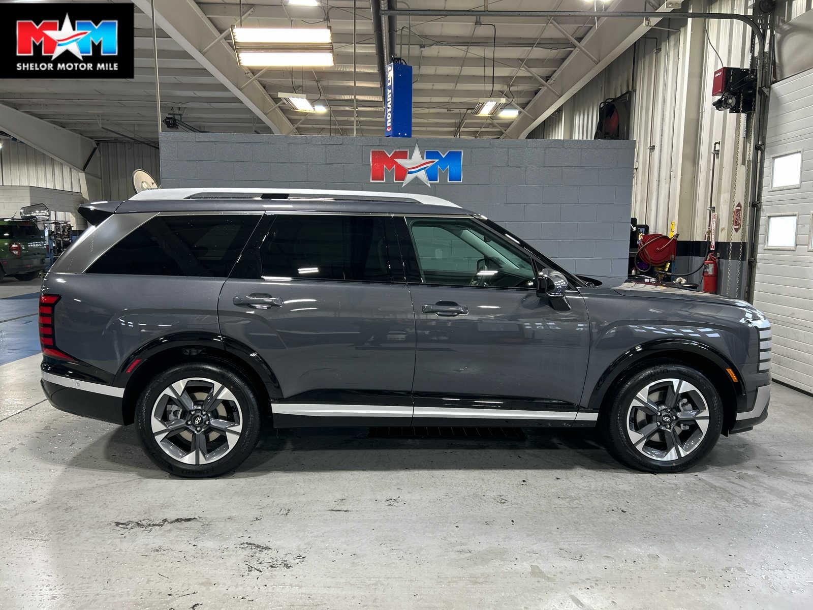 2026 Hyundai Palisade Limited's photo