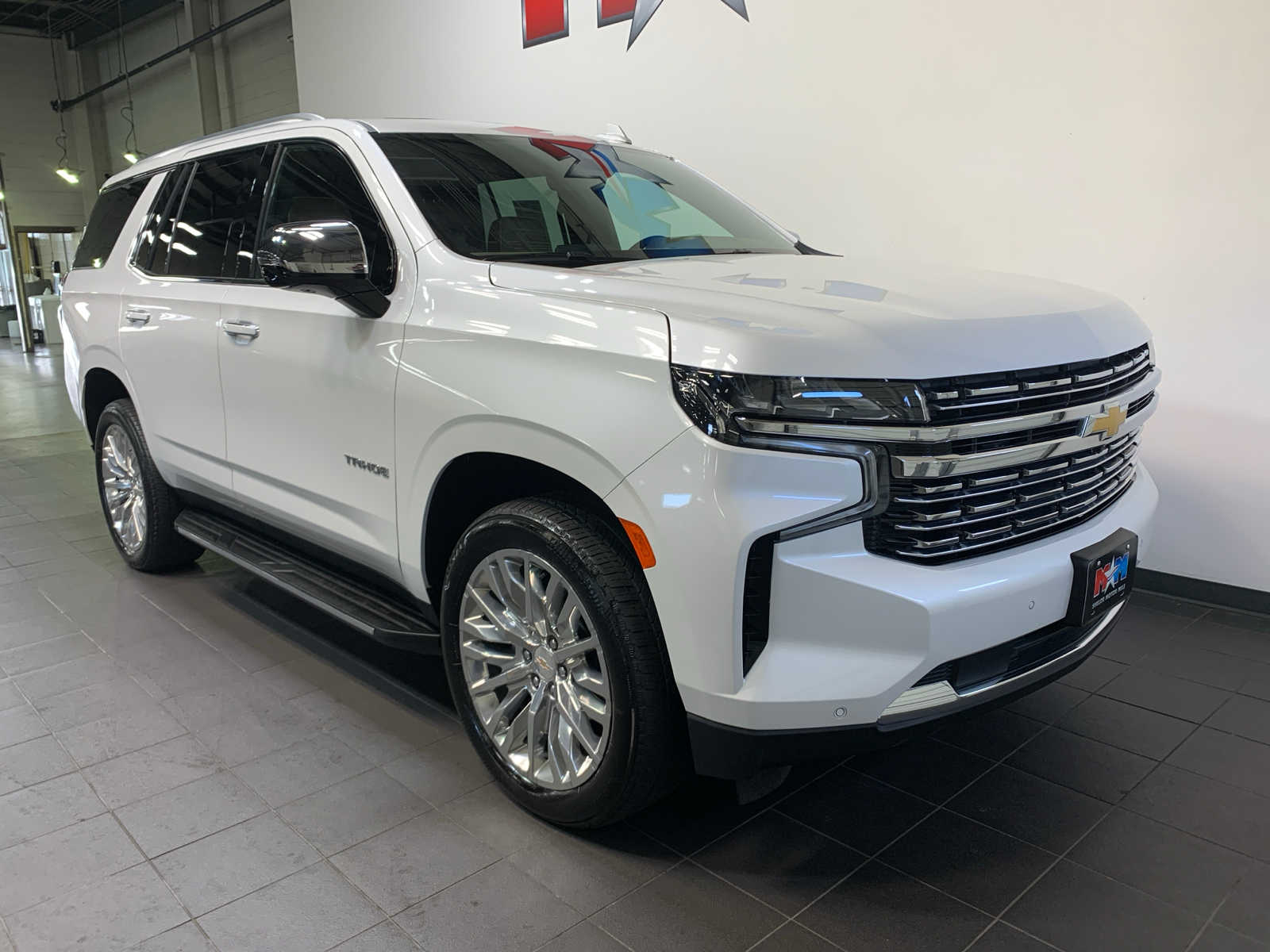 2024 Chevrolet Tahoe Premier photo 2