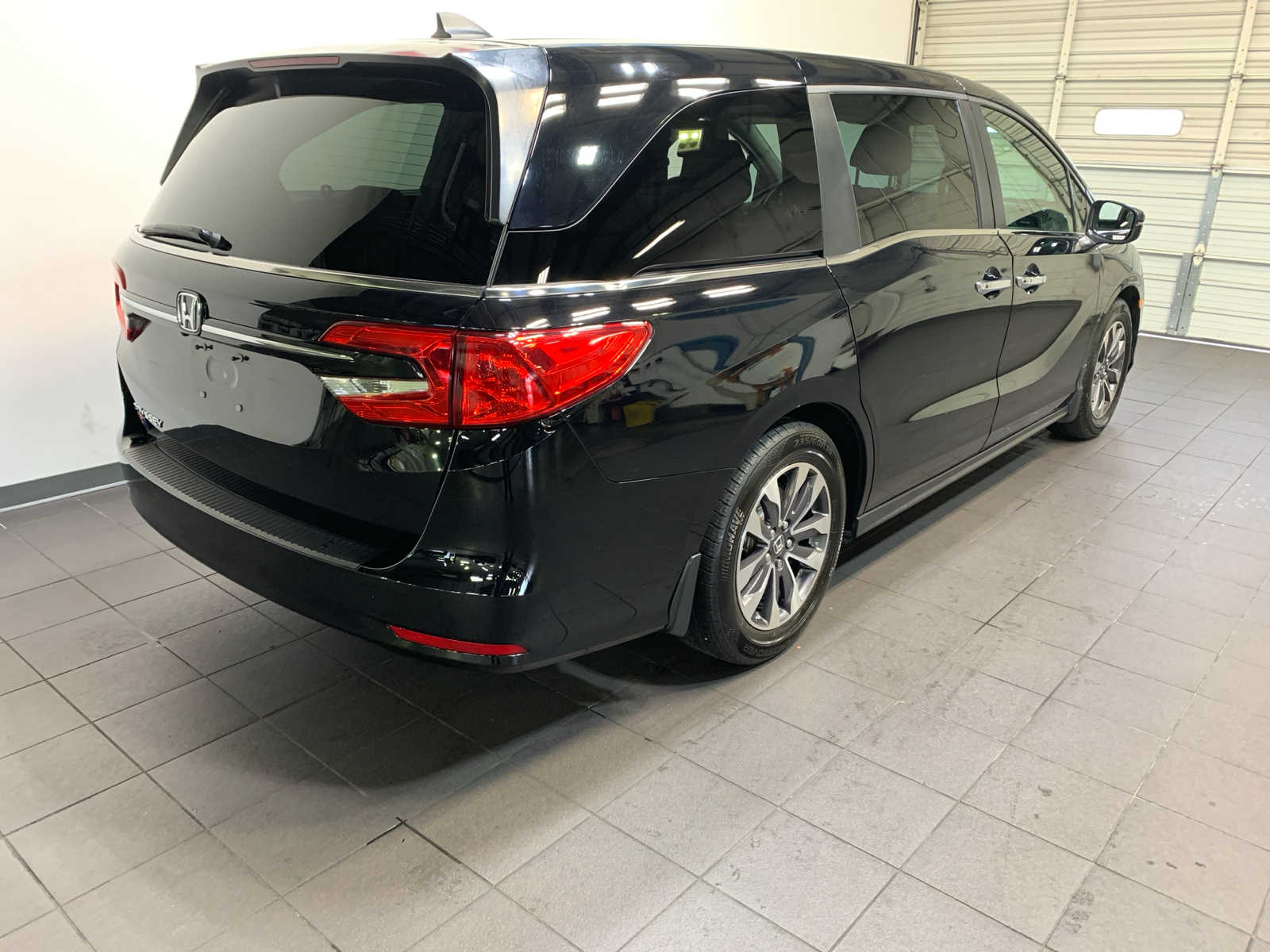 2022 Honda Odyssey EX-L photo 2
