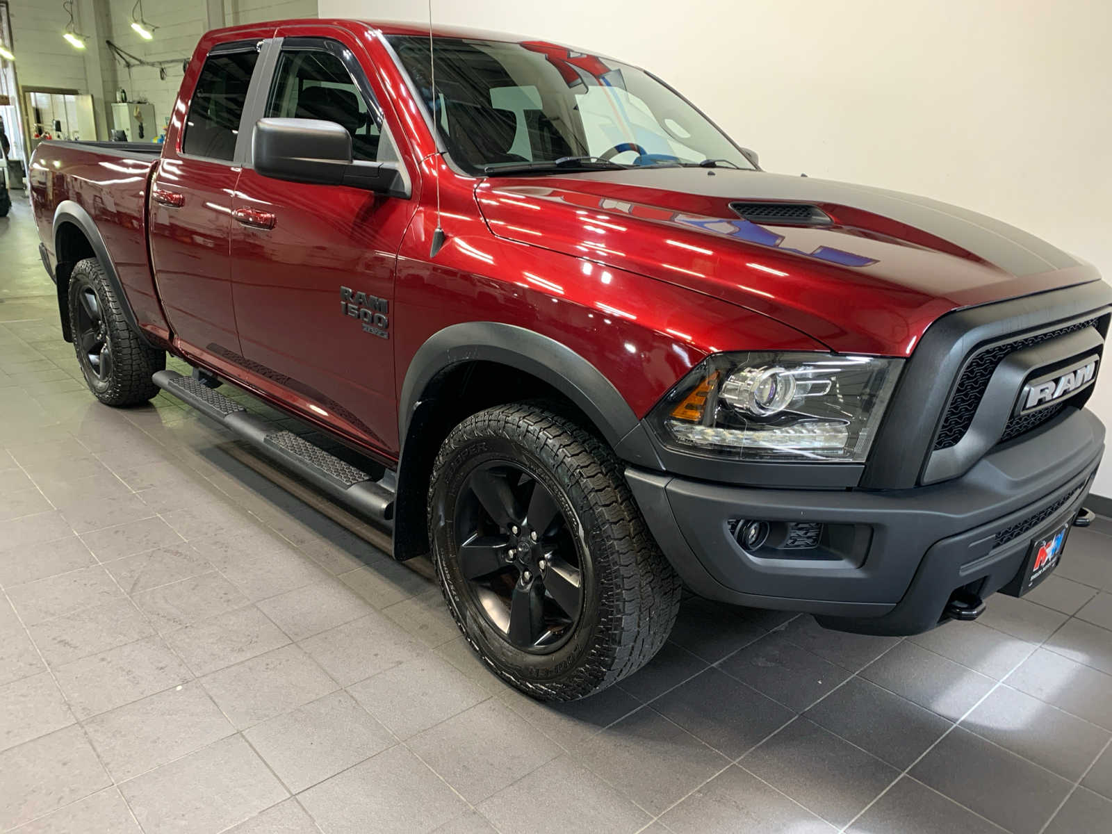 2019 Ram 1500 Classic SLT photo 2