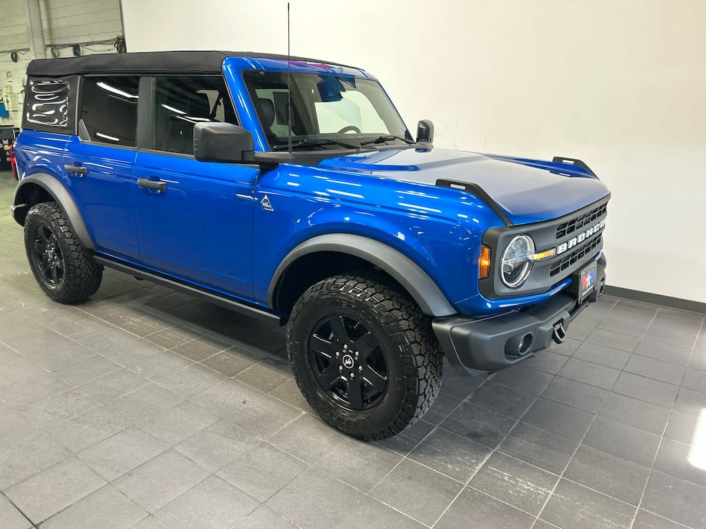 Used 2024 Ford Bronco Black Diamond SUV