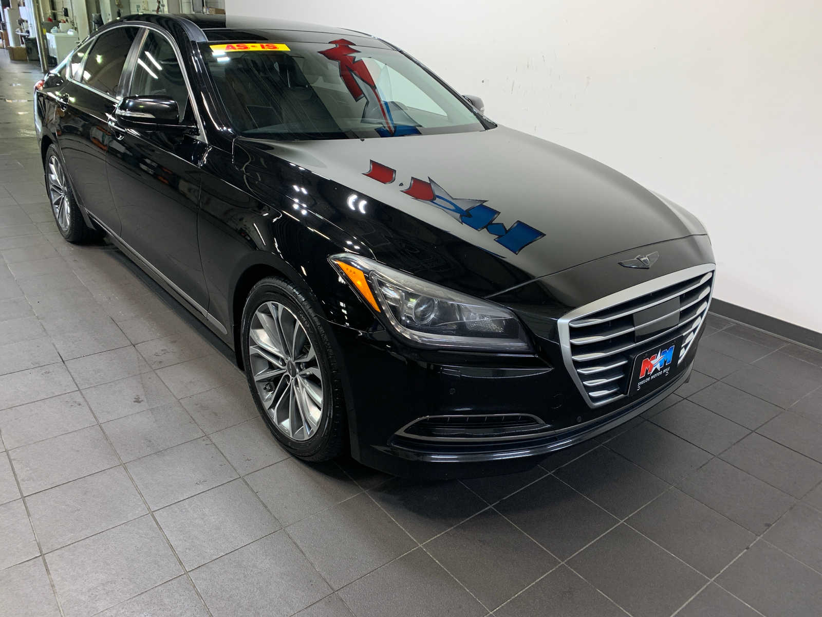 2015 Hyundai Genesis 3.8 photo 2