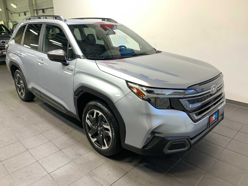 Used 2025 Subaru Forester Limited Hybrid SUV