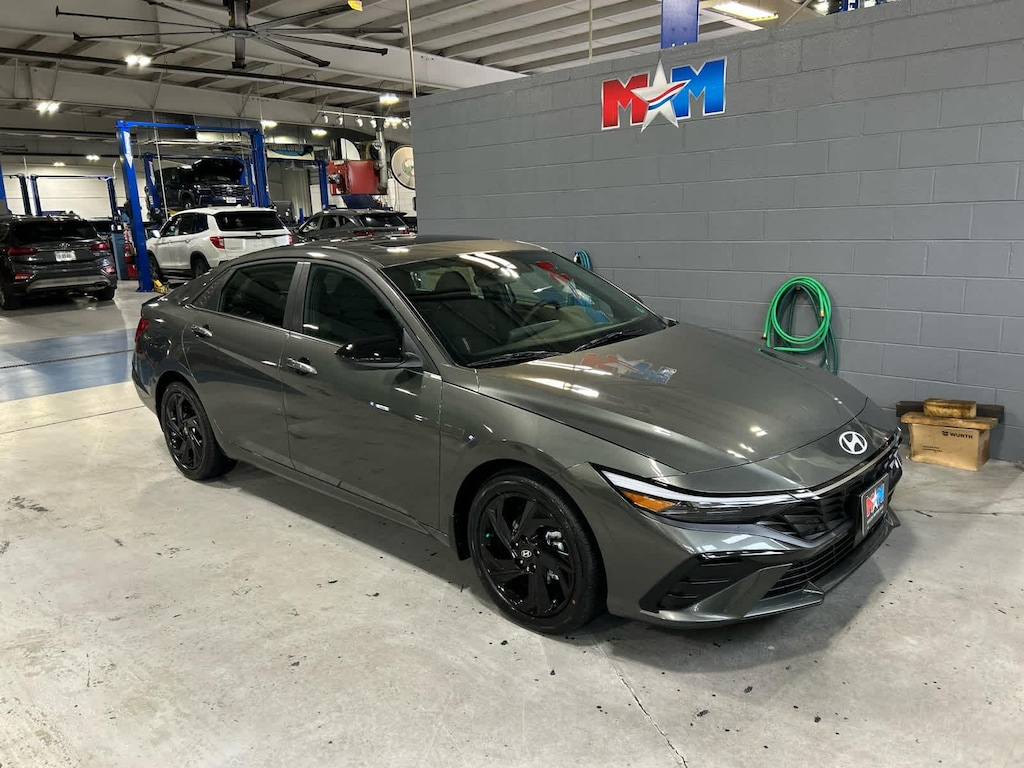 New 2026 Hyundai Elantra SEL Sport Premium Sedan