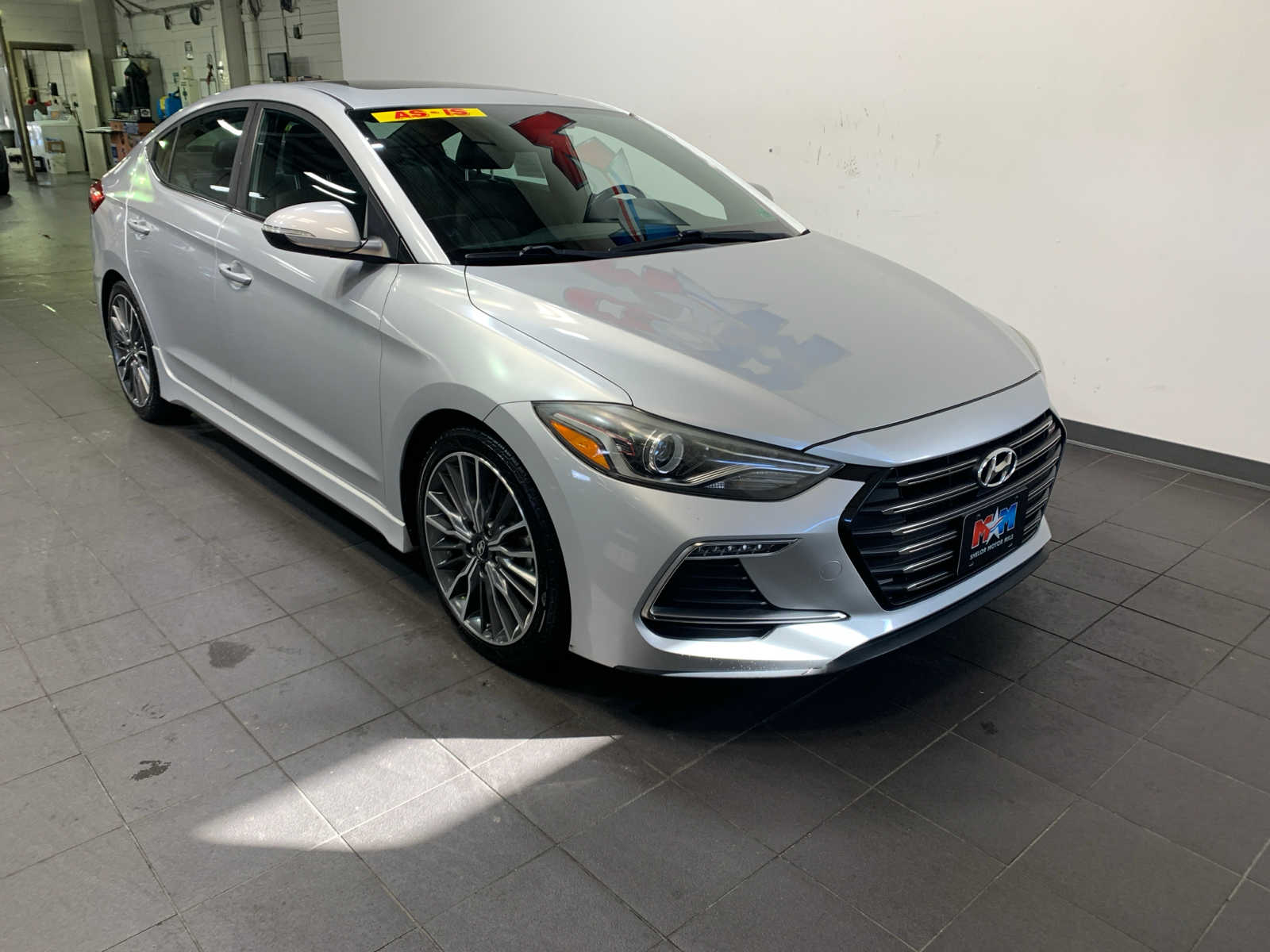 2018 Hyundai Elantra Sport photo 2