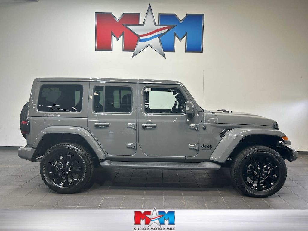 Used 2022 Jeep Wrangler Unlimited Sahara SUV